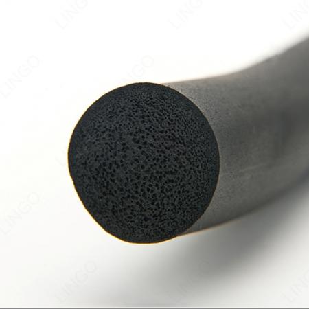 Black EPDM Sponge Rubber Cord – Extruded Foam Seal Strip